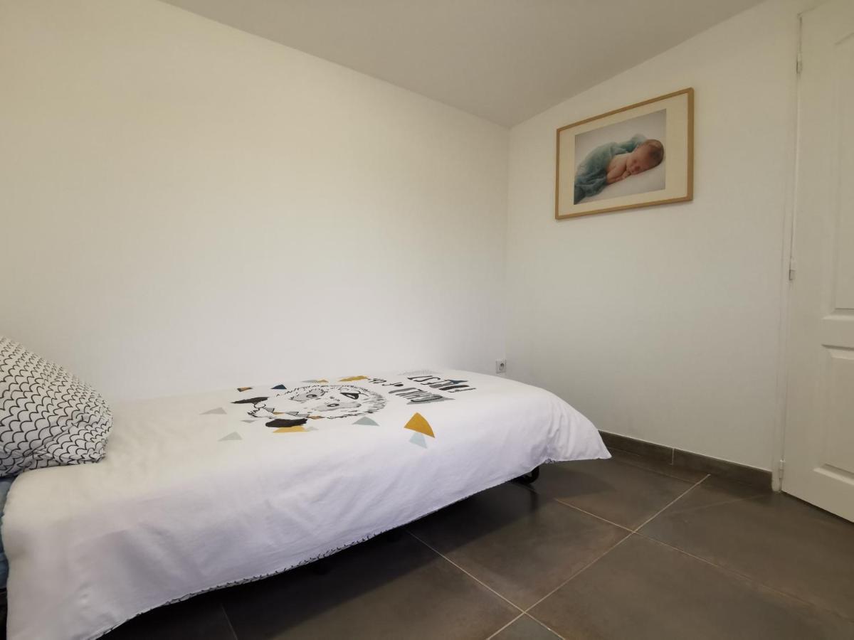 Maison De Vacances L'Hote Champetre Campagne Arlesienne Exteriör bild